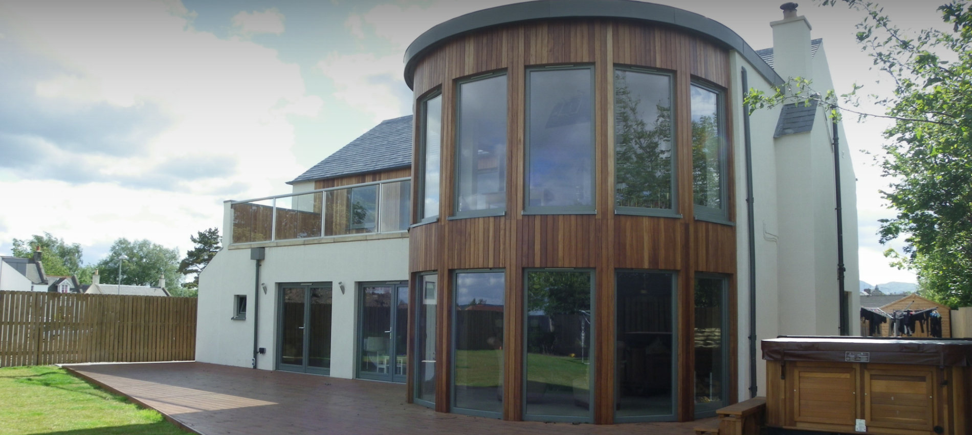 Timber sash windows in Edinburg- Uniwindows.co.uk