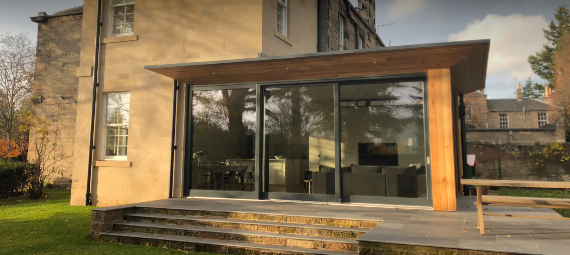 Cheap wooden windows in Edinburgh - Uniwindows.co.uk