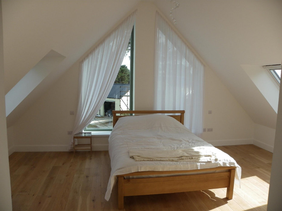 Sound insulation, acoustic glass and triple-glazed windows and doors – Uniwindows.co.uk